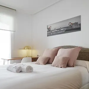 https://esnatuz-basque-stay.sansebastianhotels.net