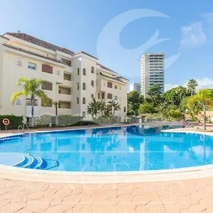 Aparthotel Hacienda Playa, Marbella